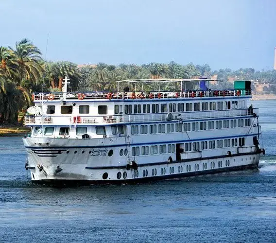 Cruise On the Nile