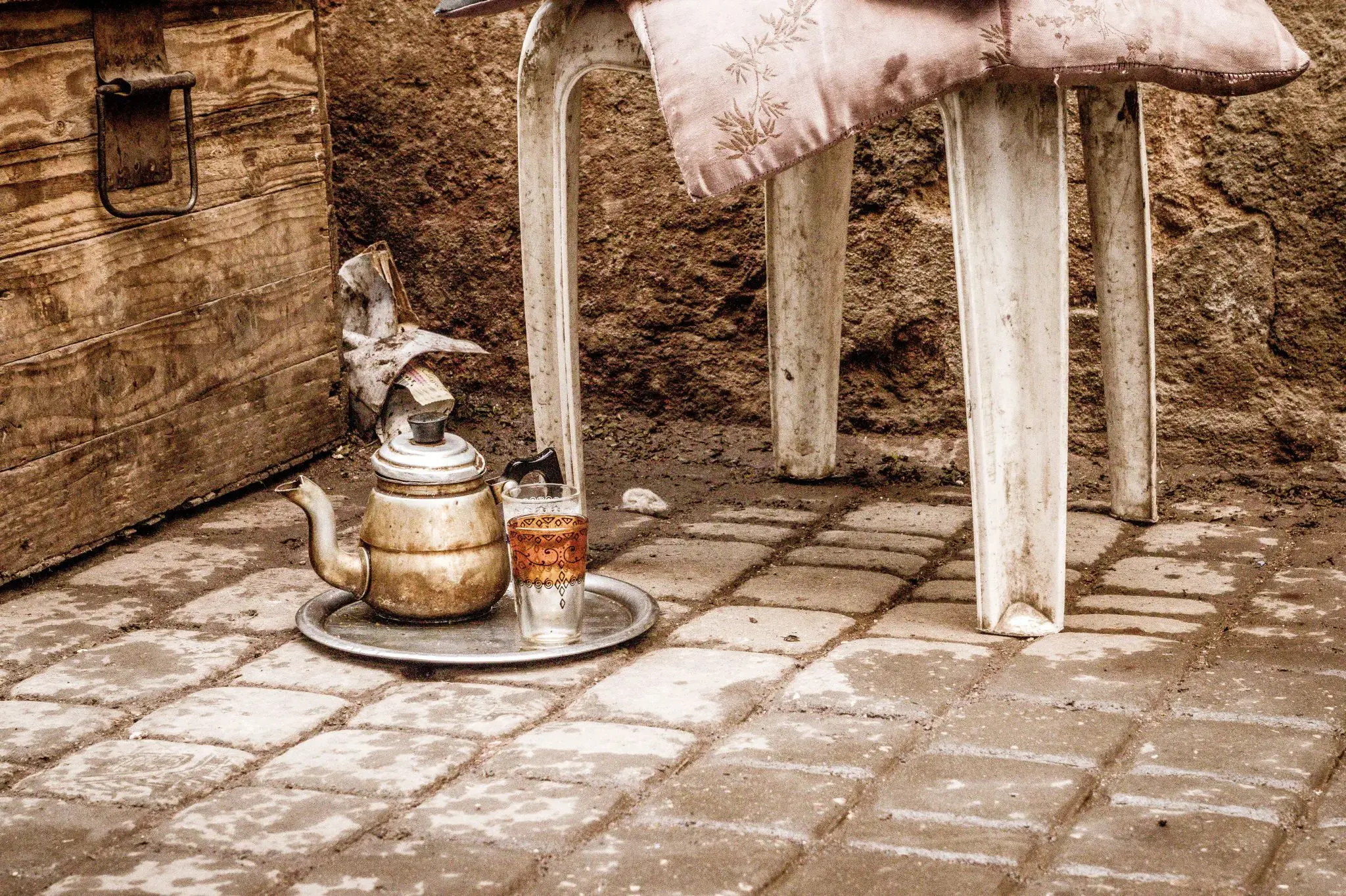 Taste Moroccan Mint Tea Like a Local