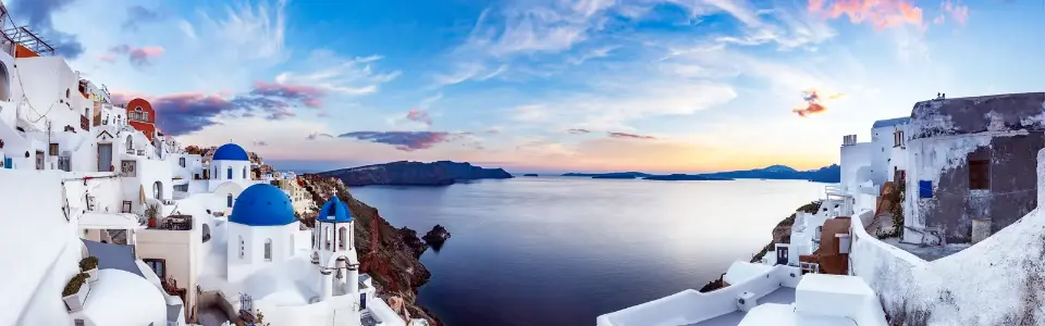 What does a Greece tour with us look like?
