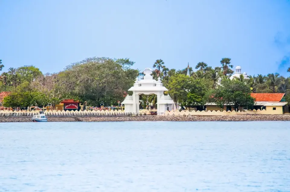 Nagadeepa Temple