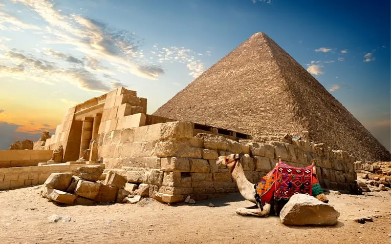 Essential Egypt