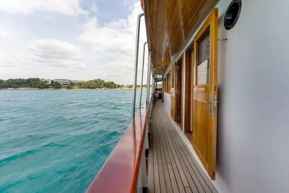 Sail Split to Dubrovnik / Premier Boat
