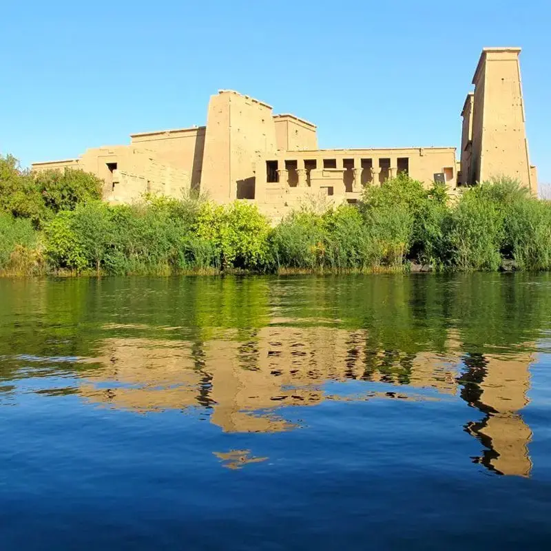 Essential Egypt