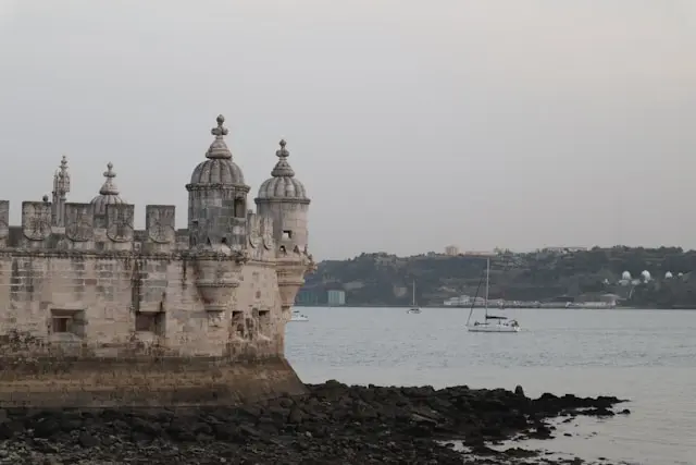 Essential Morocco & Spain & Portugal