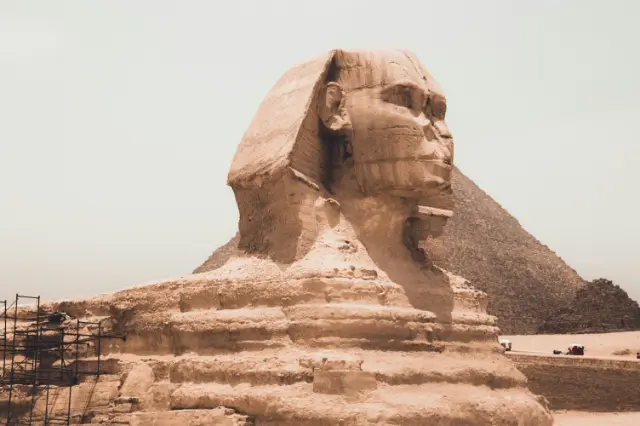 Day 10: Nile Cruise - Luxor - Flight to Cairo