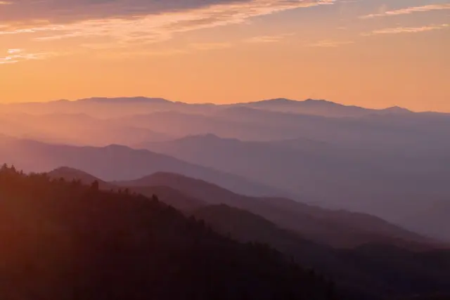 Day 11: ROANOKE - BLUE RIDGE MOUNTAINS - GREAT SMOKY MOUNTAINS - GATLINBURG