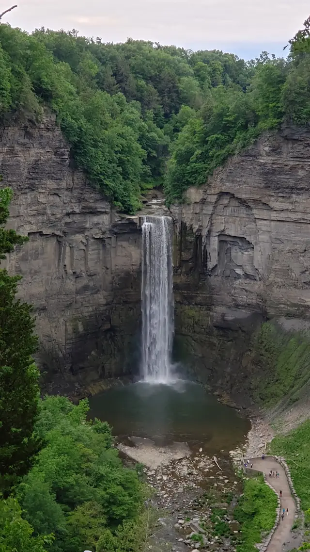 Day 3: New York City - Finger Lakes - Niagara Falls