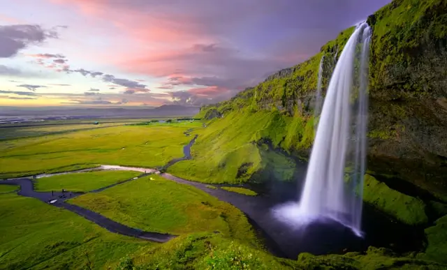 Day 3: South Iceland (Glaciers & Waterfalls)