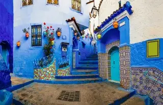 Day 3: Chefchaouen, Meknes, Moulay Idriss, Volubilis, Fes