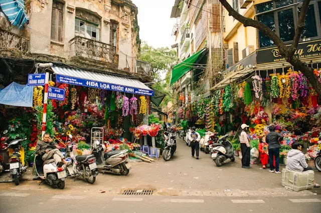 Day 2: Hanoi City Tour