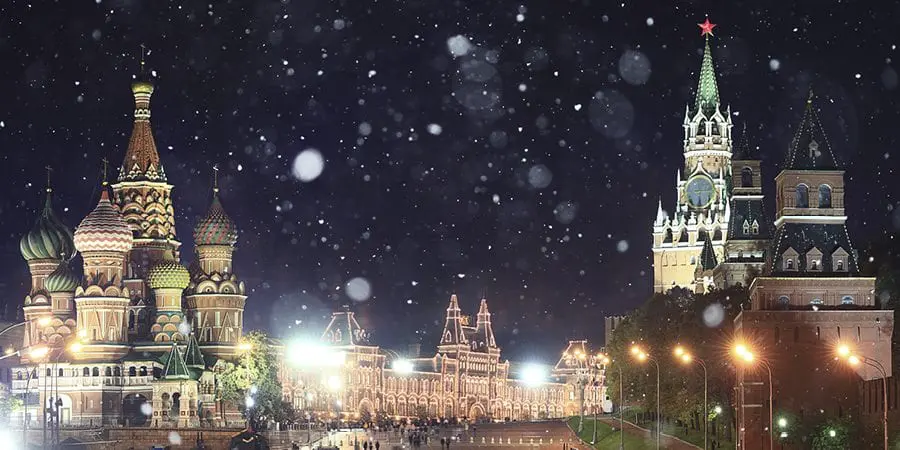 5 Reasons Why You Must Experience A Winter Christmas
