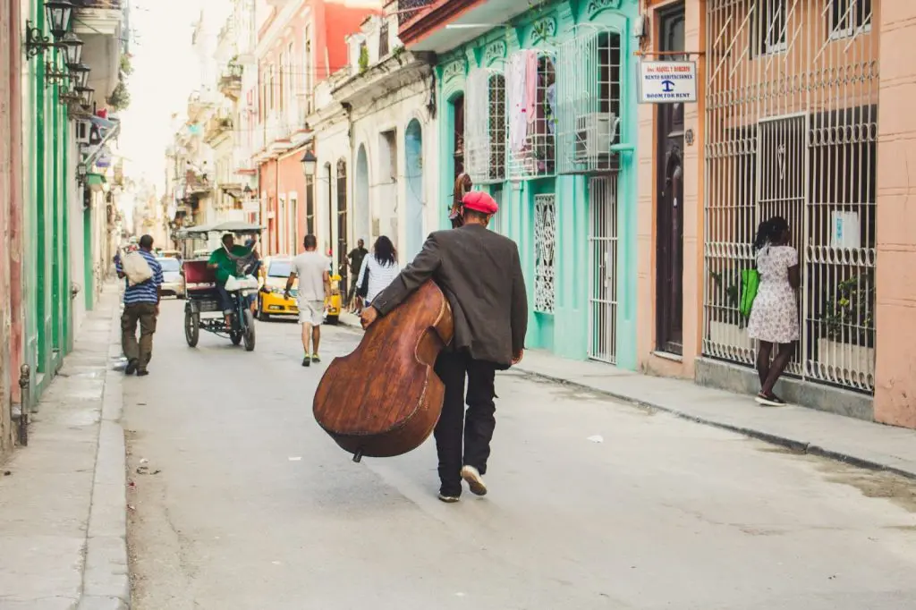 cuba street guide