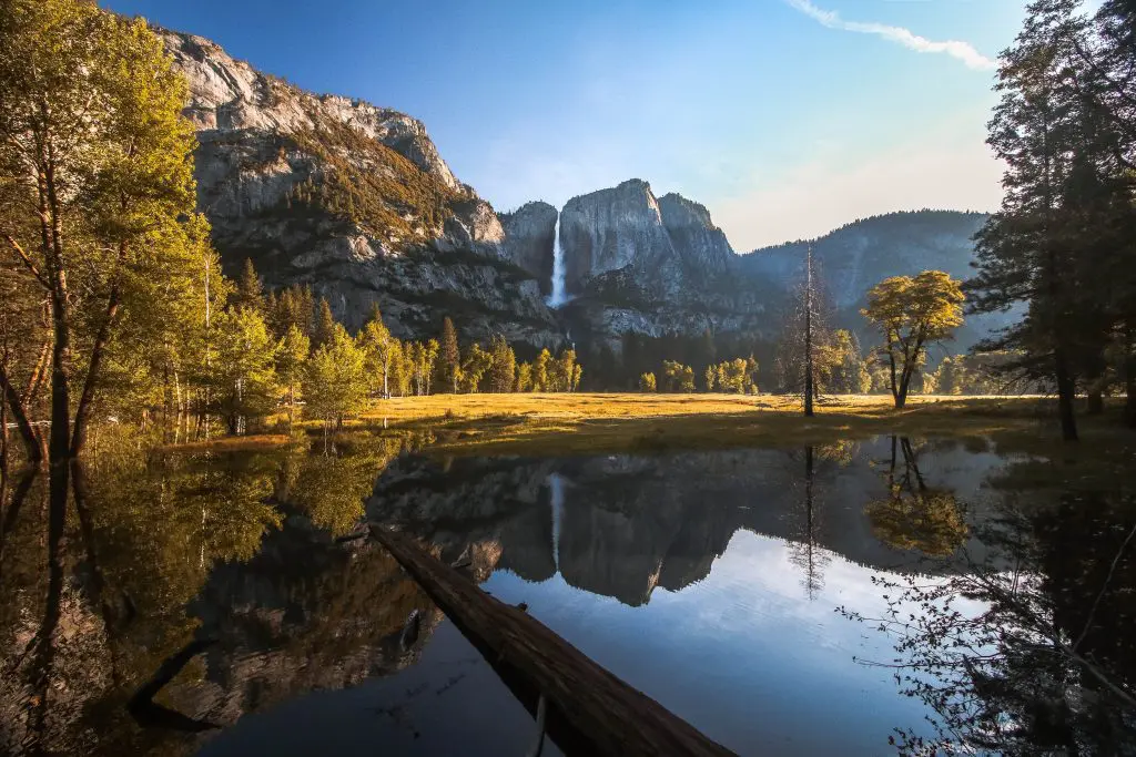 sightseeing in Yosemite National Park