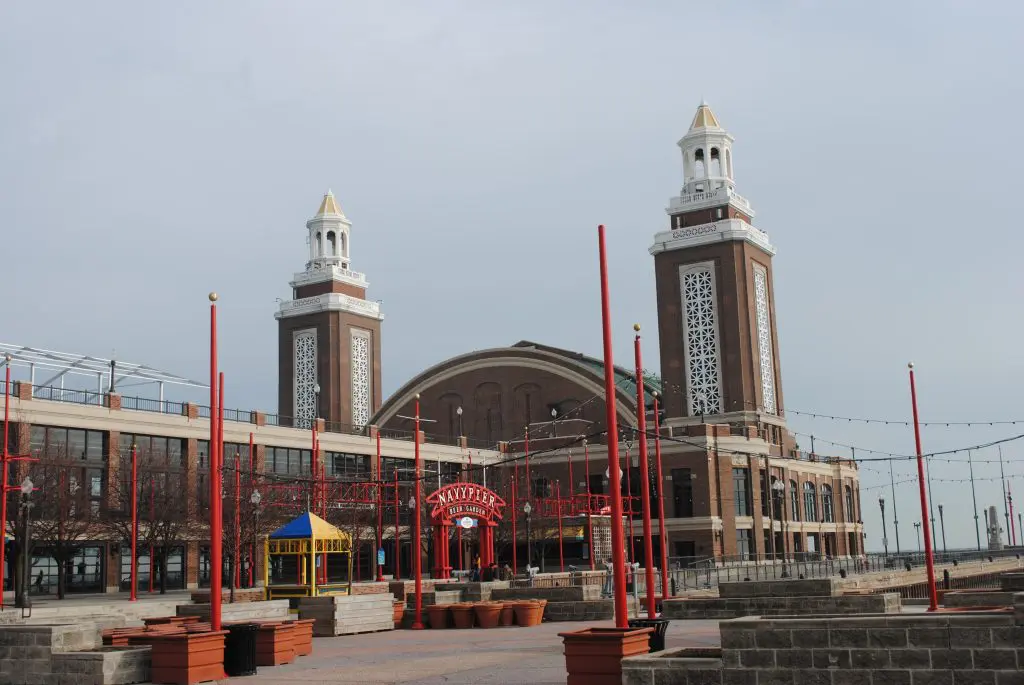 Sightseeing Tours Navy Pier
