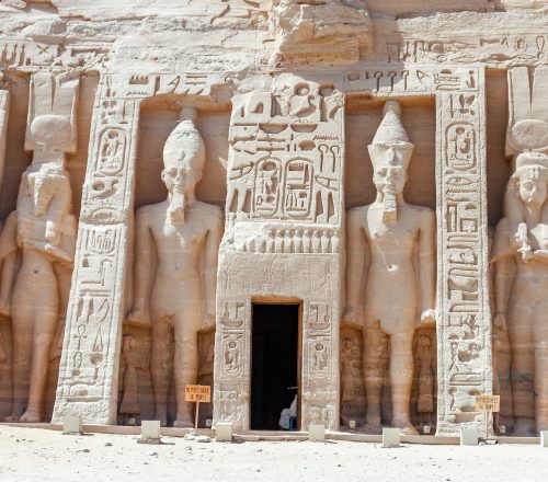 5 Reasons Why You Should Visit Egypt Right Now