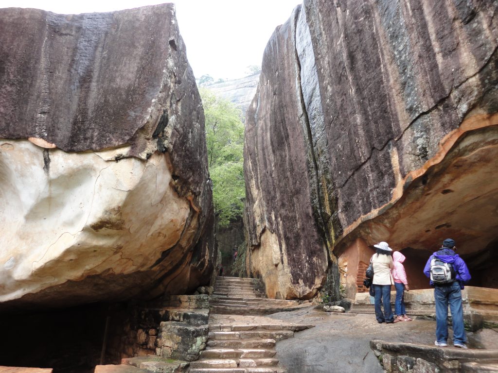 visit Sigiriya