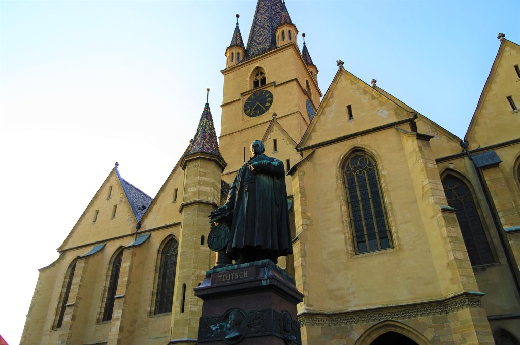 visit Lutheran Cathedral