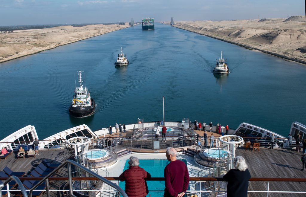 Facts about Suez Canal