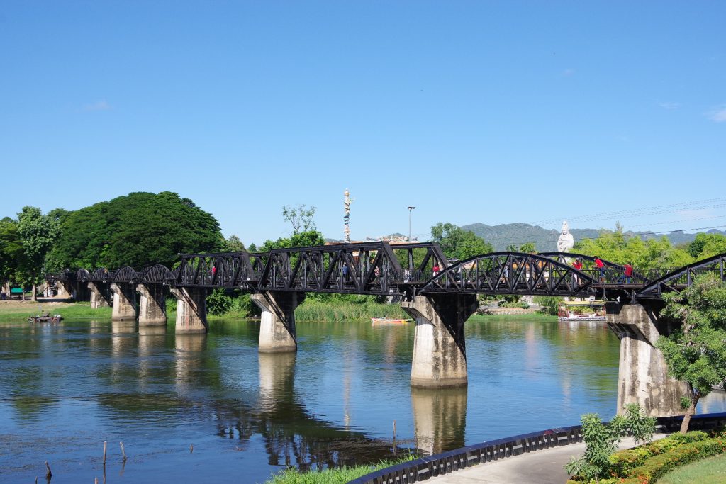 visit River Kwai Bridge