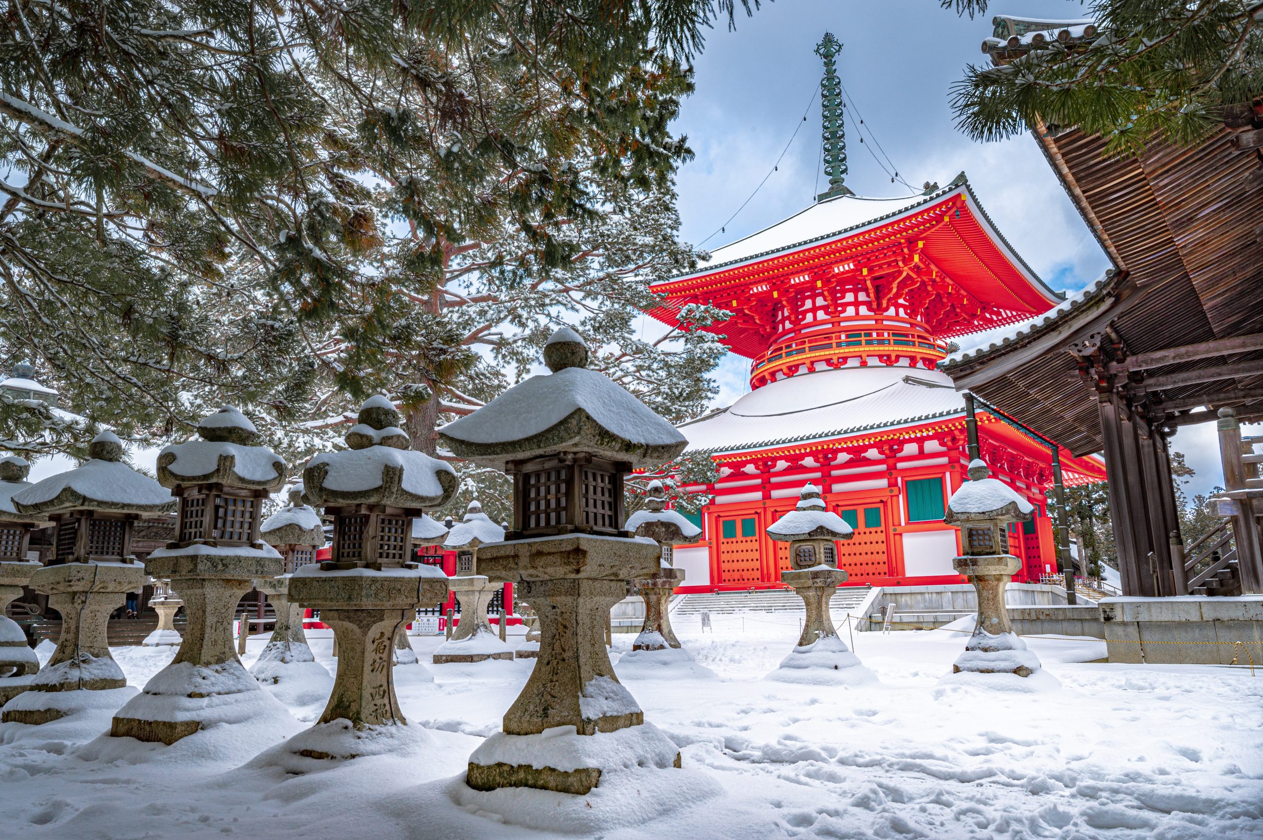 visit Japan in the winter