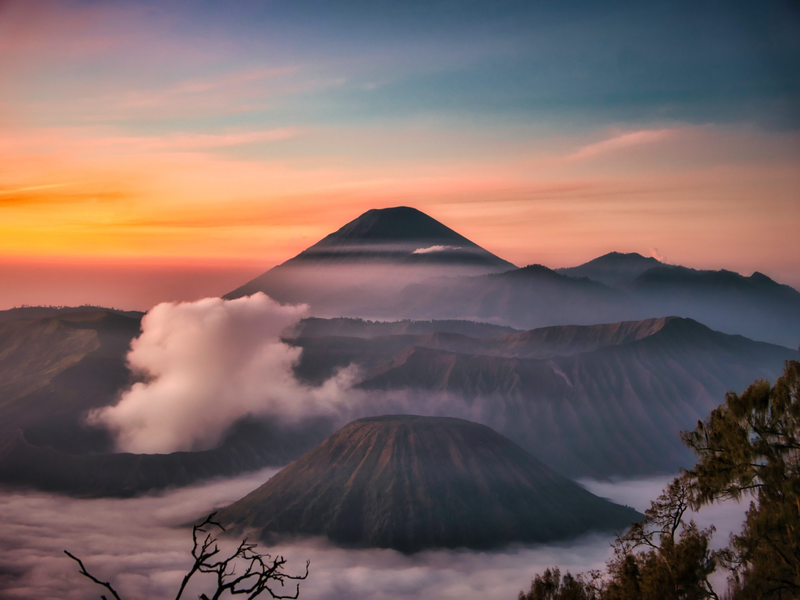 The Best Times to Visit Indonesia: Indonesia Travel Tips