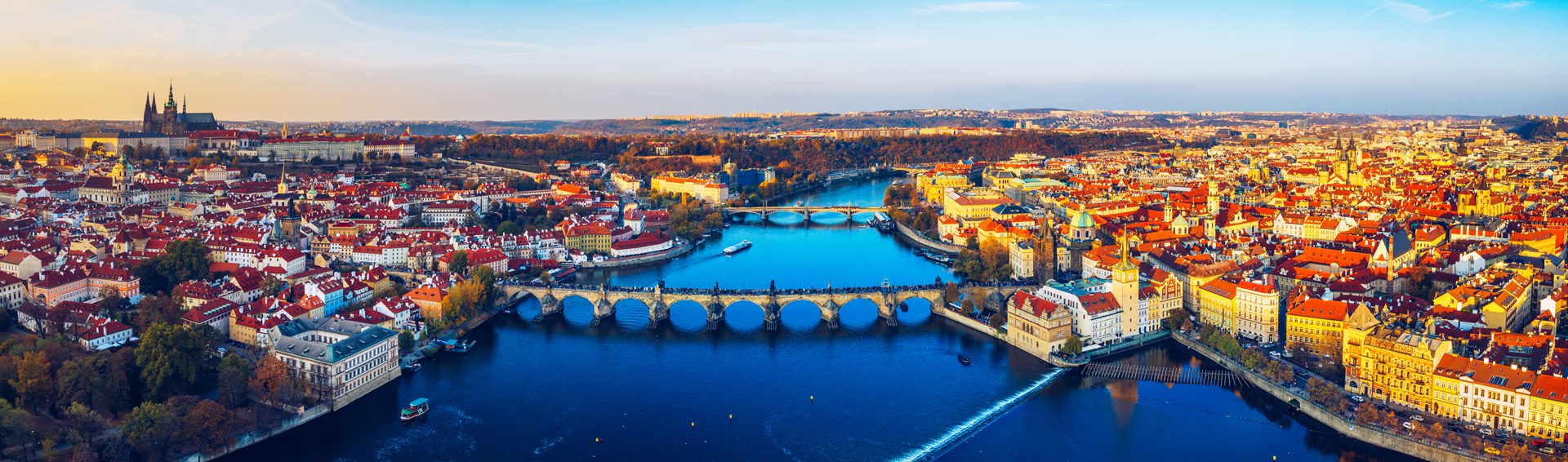 Magestic Europe : Prague to Budapest